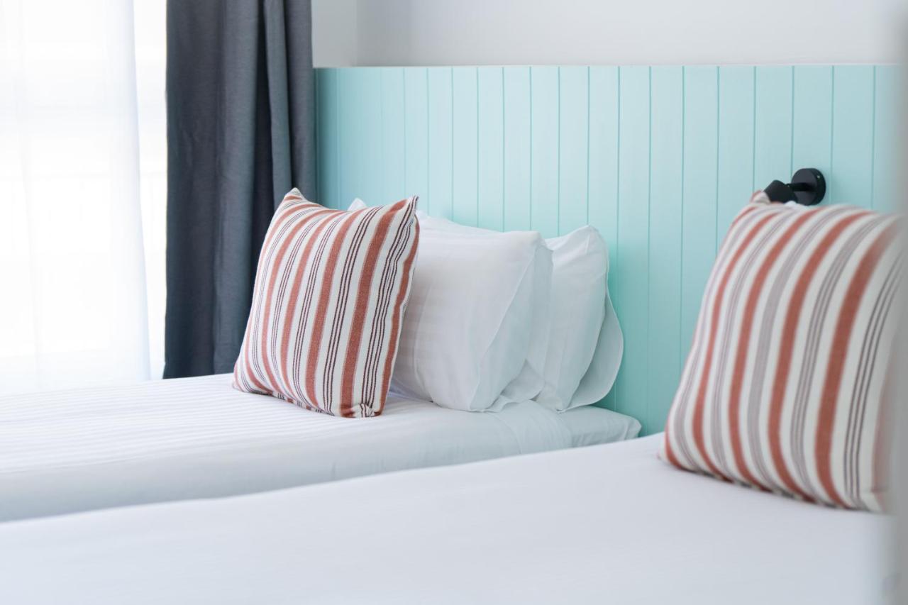 Gosford Palms Motor Inn Esterno foto