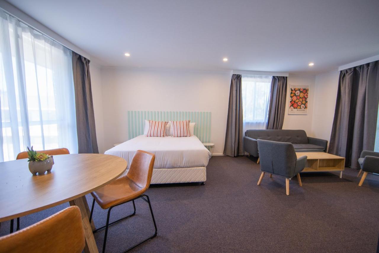 Gosford Palms Motor Inn Esterno foto